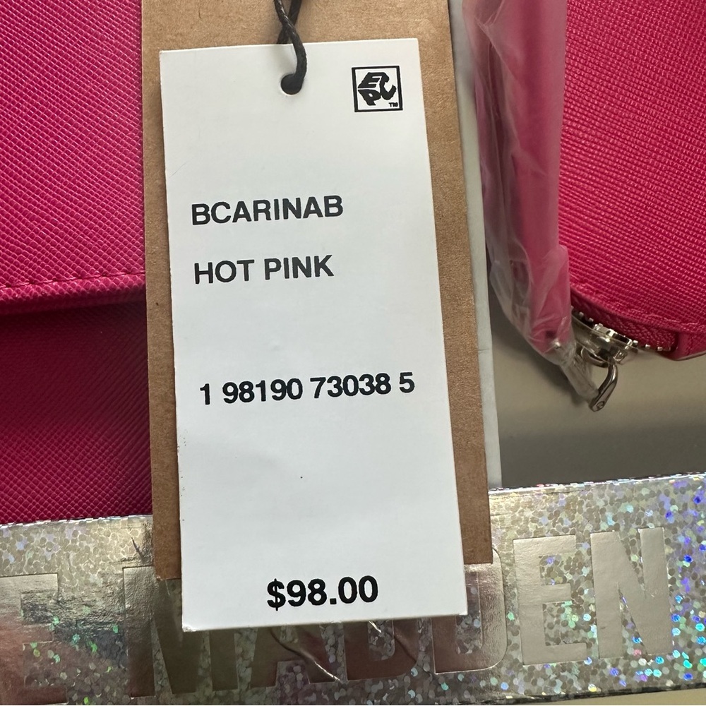 NEW IN BOX Steve Madden Boxed Carina Crossbody Wallet & Coin Purse Set Hot Pink - Picture 7 of 7